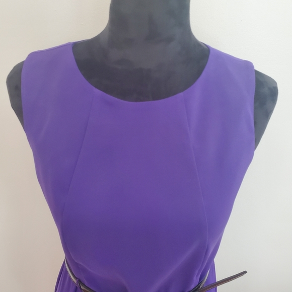 AGB Women's Sleeveless Sheath Dress with Belt - Picture 3 of 7